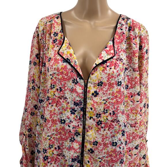 Modcloth Floral Burst Podcast Co-Host Blouse - Picture 5 of 11